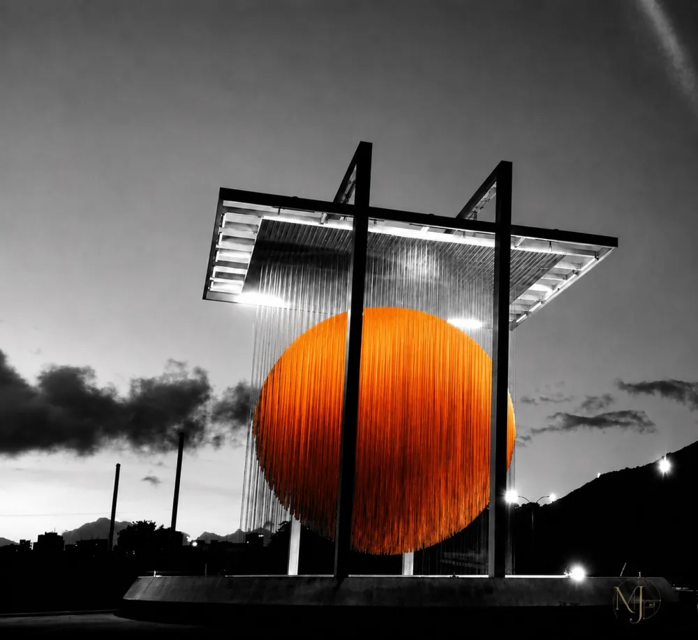 Pañoleta Caracas de noche · Naranja